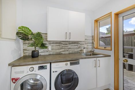 Photo of property in 2 Roblyn Place, Lincoln, 7608