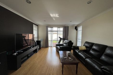 Photo of property in 13 Allgood Place, Rototuna North, Hamilton, 3210