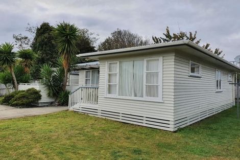 Photo of property in 15a Howden Street, Waiuku, 2123