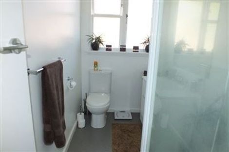 Photo of property in 2/69a Mandeville Street, Riccarton, Christchurch, 8011