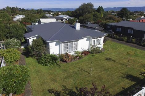 Photo of property in 62 Barraud Street, Dannevirke, 4930