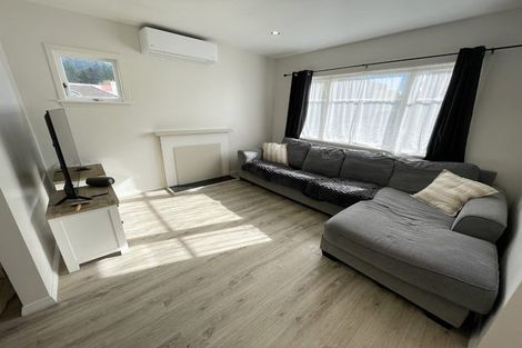 Photo of property in 29 Burden Avenue, Wainuiomata, Lower Hutt, 5014