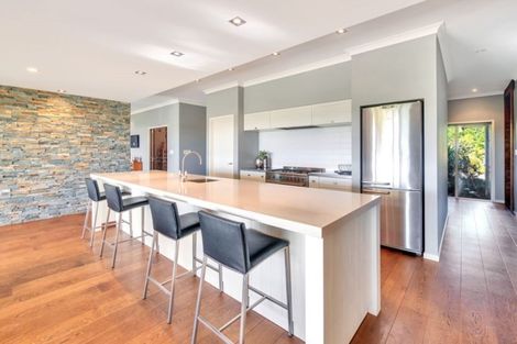 Photo of property in 29 Shine Road, South Head, Helensville, 0874