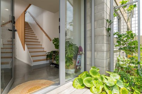 Photo of property in 3/25 Rangitahi Road, Raglan, 3225