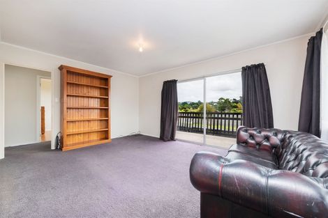 Photo of property in 16 Kellett Road, Ranui, Auckland, 0612