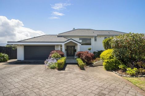 Photo of property in 108 Hamurana Road, Omokoroa, 3114