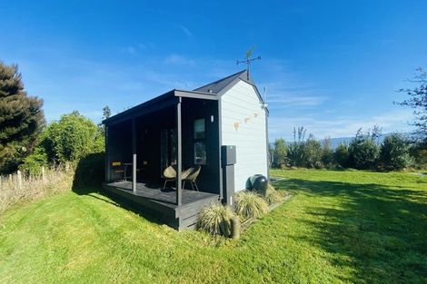 Photo of property in 216 Glenmorven Road, Morison Bush, Greytown, 5794