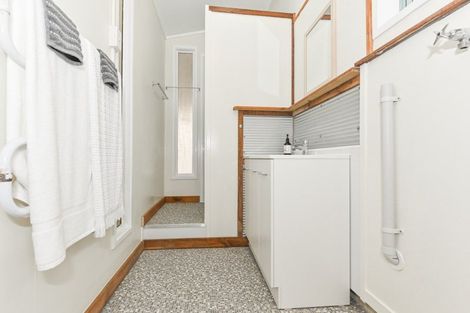 Photo of property in 1001a Beatty Street, Mayfair, Hastings, 4122