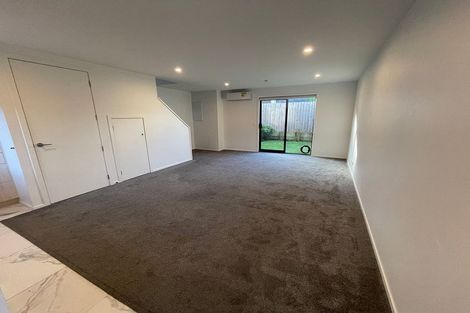 Photo of property in 7/83 Vodanovich Road, Te Atatu South, Auckland, 0610