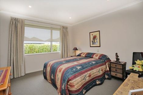 Photo of property in 10 Northside Drive, Waikiwi, Invercargill, 9810