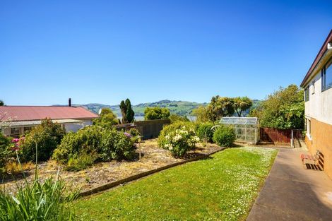 Photo of property in 12 Kowhai Street, Ravensbourne, Dunedin, 9022