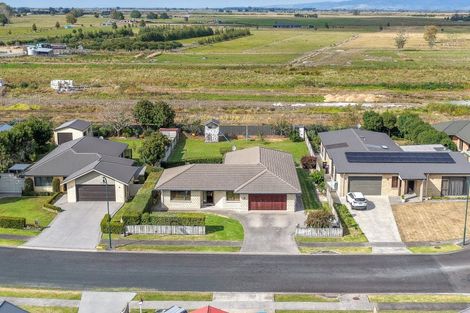 Photo of property in 15 Benner Drive, Ngatea, 3503