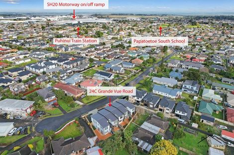 Photo of property in 24c Grande Vue Road, Papatoetoe, Auckland, 2025