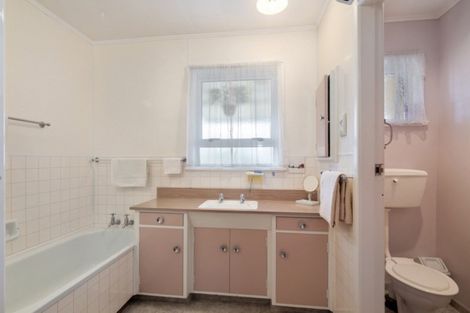 Photo of property in 1 Martin Avenue, Wakefield, 7025