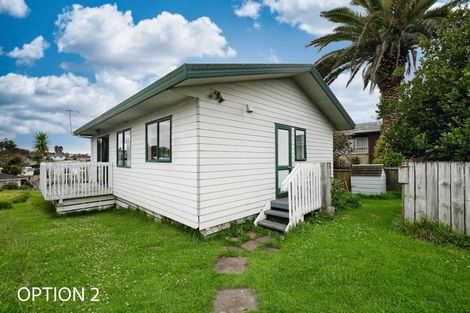Photo of property in 3199 Great North Road, New Lynn, Auckland, 0600