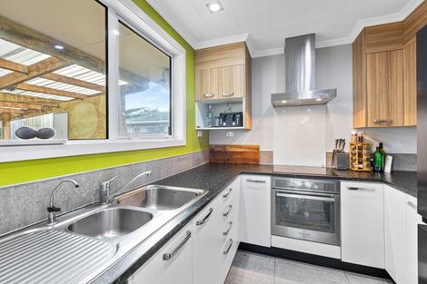 Photo of property in 4 Kohe Place, Inglewood, 4330