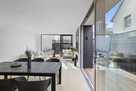 Photo of property in 2/29 Melrose Street, Christchurch Central, Christchurch, 8013