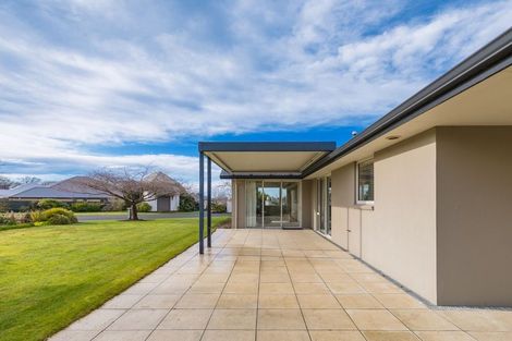 Photo of property in 238 Queen Street, Waimate, 7924