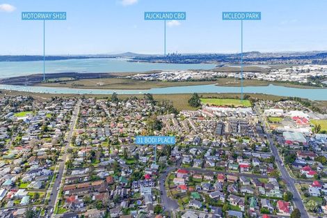 Photo of property in 31 Bodi Place, Te Atatu South, Auckland, 0610