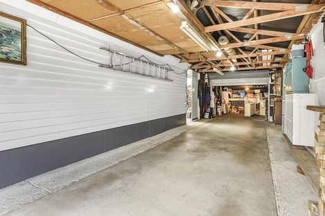 Photo of property in 4 Totara Drive, St Andrews, Hamilton, 3200