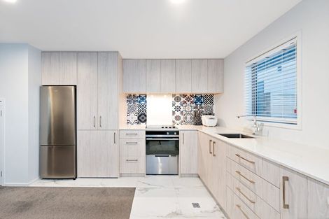 Photo of property in 3/21 Titoki Street, Te Atatu Peninsula, Auckland, 0610