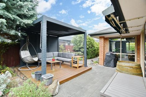 Photo of property in 9 Puhara Avenue, Parklands, Christchurch, 8083