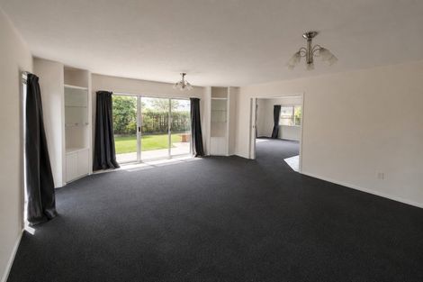 Photo of property in 6 Rowanwood Close, Halswell, Christchurch, 8025