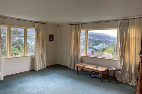 Photo of property in 3 Cecil Road, Tawa, Wellington, 5028