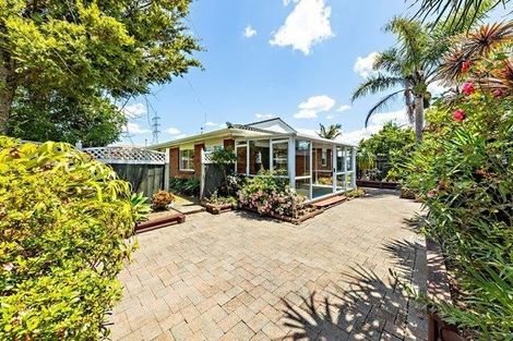 Photo of property in 56 Rushgreen Avenue, Pahurehure, Papakura, 2113