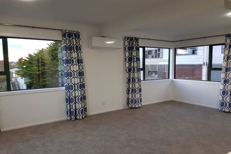 Photo of property in 3 Anzia Way, Johnsonville, Wellington, 6037