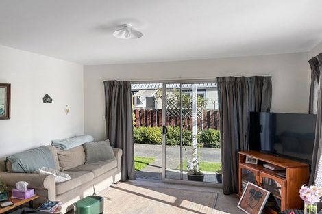 Photo of property in 4/12 Keoghs Lane, St Albans, Christchurch, 8014