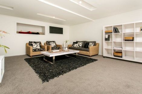 Photo of property in 4 Fairdale Place, Birkdale, Auckland, 0626