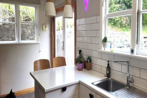 Photo of property in 6 View Road, Titahi Bay, Porirua, 5022