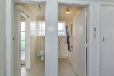 Photo of property in 4 Ross Street, Levin, 5510