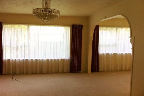 Photo of property in 1/8 Tina Place, Sunnyhills, Auckland, 2010