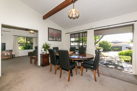Photo of property in 10 Pomeroy Place, Havelock North, 4130