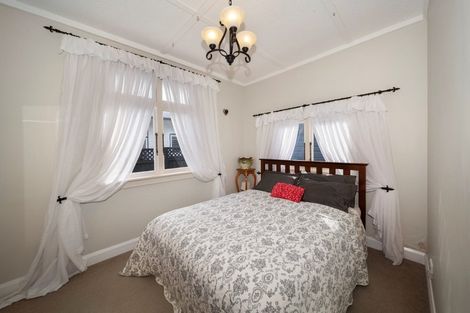 Photo of property in 173 Carrington Street, Lower Vogeltown, New Plymouth, 4310