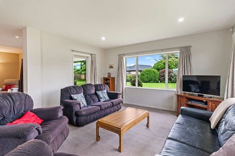 Photo of property in 8 Melville Crescent, Rolleston, 7614