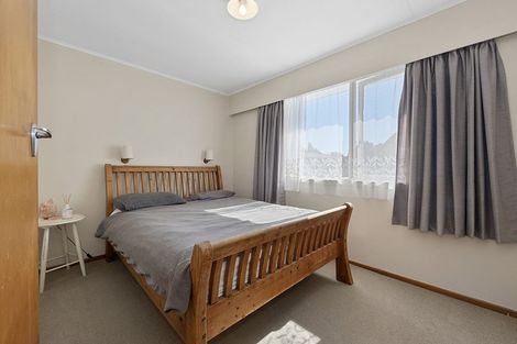 Photo of property in 6 Manapouri Place, Glenview, Hamilton, 3206