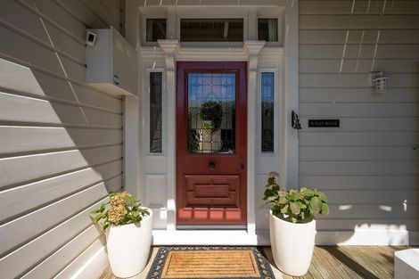 Photo of property in 24 Ngatitama Street, Nelson South, Nelson, 7010