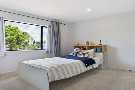 Photo of property in 8/2 Armoy Drive, East Tamaki, Auckland, 2016