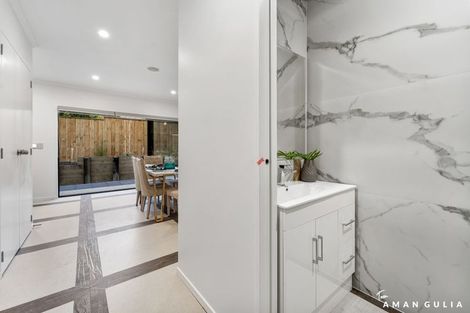 Photo of property in 36d Walker Road, Point Chevalier, Auckland, 1022