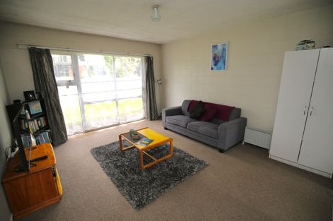 Photo of property in 2/22 Hardley Street, Whitiora, Hamilton, 3200