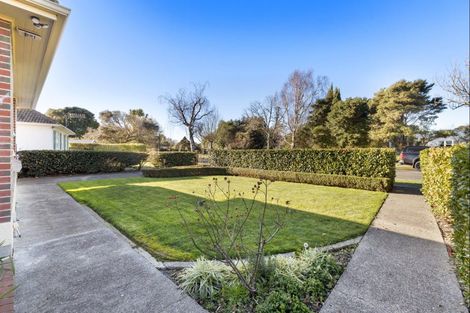 Photo of property in 79 Savage Crescent, West End, Palmerston North, 4412