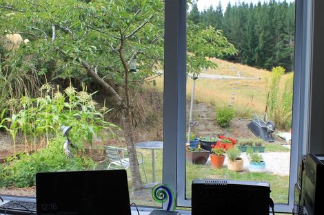 Photo of property in 10a Hill Street, Lawrence, 9532