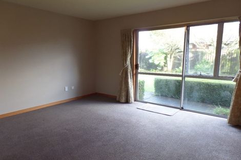 Photo of property in 194 Hawthornden Road, Avonhead, Christchurch, 8042