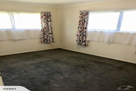 Photo of property in 26 Kingsclere Place, Goodwood Heights, Auckland, 2105