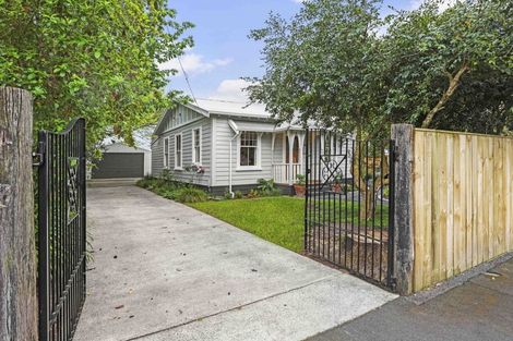 Photo of property in 19 Weka Street, Frankton, Hamilton, 3204