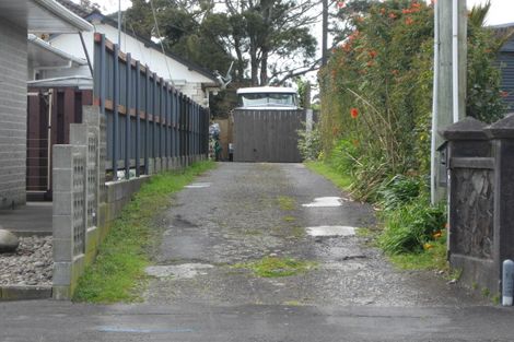 Photo of property in 3/187 Carrington Street, Lower Vogeltown, New Plymouth, 4310