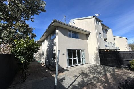 Photo of property in 26 Whiteleigh Avenue, Addington, Christchurch, 8024
